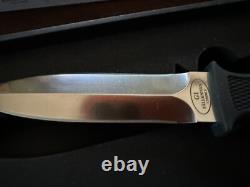 Dague FALLKNIVEN G1 Dague de combat Couteau de survie de l'équipage de vol suédois