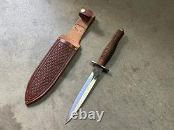 Dague Fox Knives Fairbairn Sykes FX-593 avec lame en N690Co et fourreau en cuir personnalisé