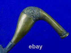 Dague de chasse et de combat indonésienne antique du XIXe siècle avec fourreau