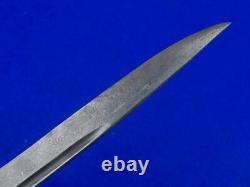 Dague de chasse et de combat indonésienne antique du XIXe siècle avec fourreau