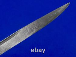 Dague de chasse et de combat indonésienne antique du XIXe siècle avec fourreau