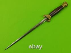 Dague de combat antique de la Première Guerre mondiale de France