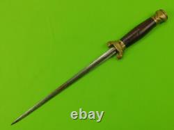 Dague de combat antique de la Première Guerre mondiale de France