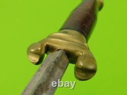 Dague de combat antique de la Première Guerre mondiale de France
