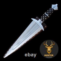 Dague de combat artisanale personnalisée en acier D2 avec fourreau en bois par Hunter Blades