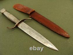 Dague de combat dragon à pommeau poing allemand de la Seconde Guerre mondiale vintage