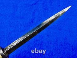 Dague de combat perforante antique du 19ème siècle de France avec son fourreau