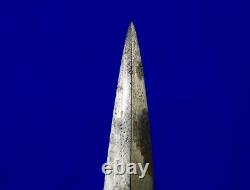 Dague de combat perforante antique du 19ème siècle de France avec son fourreau