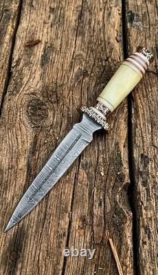 Dague en acier damas sur mesure forgée à la main, couteau de botte de chasse, dague de chasse