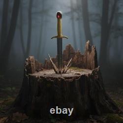 Dague royale J2 en acier sur mesure faite à la main, pommeau en gemme rouge, poignée gravée