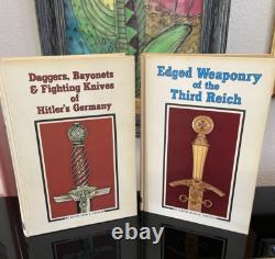 Dagues, baïonnettes, couteaux de combat / Armes blanches, Major John R. Angolia, lot de 2