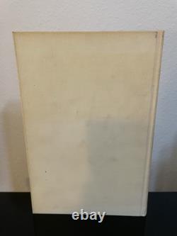 Dagues, baïonnettes, couteaux de combat / Armes blanches, Major John R. Angolia, lot de 2