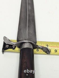 Forgé Old Dominion Dagger 13.75 avec pommeau en bois clouté et fourreau en cuir personnalisé