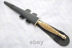 Le couteau de combat Fairbairn Sykes Commando de l'Armée britannique, 1er modèle de poignard de botte