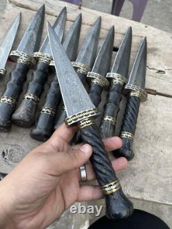 Lot de 10 pièces, couteau poignard de 12'' avec poignée en bois et laiton, acier damassé fait main