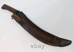 Machette militaire antique espagnole grande avec fourreau