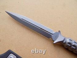Rare Discontinué Microtech Ado Hollow Handle Fighting Knife Dagger