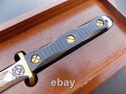 Rare Vintage EK Victoire dans le couteau de combat Pacific Fighting Dagger