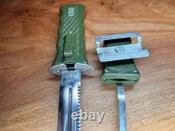 Rare couteau de combat de police chinois RPDC, dague à lame droite et lame dentée