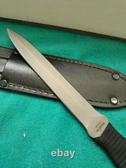 Vintage Ek Commando Dague Knife-pig Sticker-black Cordon Enroulé Poignée-sheath